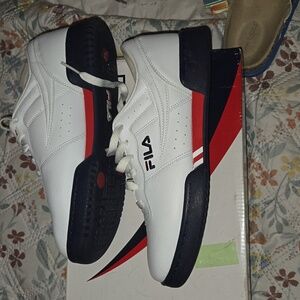 Men's Fila Original Fitness White/Navy/Red  Size 8.5